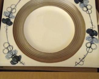 Japanese Grapevine Motif Plates