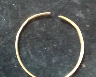 14K Yellow Gold Bangle Bracelet