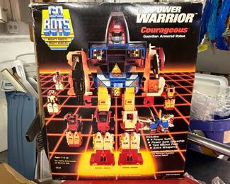 GoBots Power Warrior Courageous Guardian Armored Robot