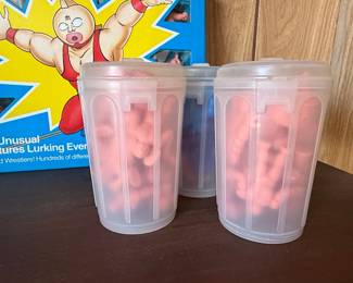 M.U.S.C.L.E. Figures Lot in "Trash Can" Containers