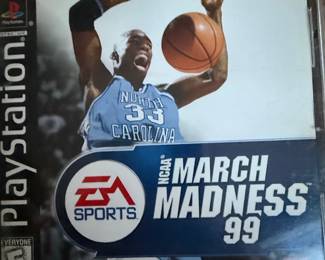 EA Sports NCAA March Madness 99 - PlayStation