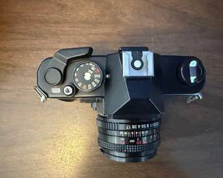 Vivitar V3300SE 35mm SLR Camera