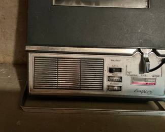 Hitachi TRQ-320 Tape Recorder