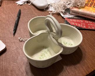Trio Ceramic Condiment Dish with Handle