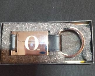 Oroton 'O' Logo Keychain