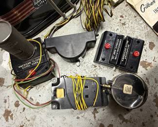 American Flyer "The President" Train Set Accessories with 300 Watt Transformer