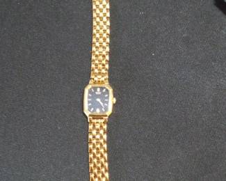 Seiko Quartz Women's Gold-Tone Watch V400-5608