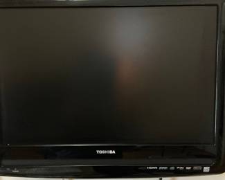 Toshiba 19/22-inch Diagonal LCD TV/DVD Combination