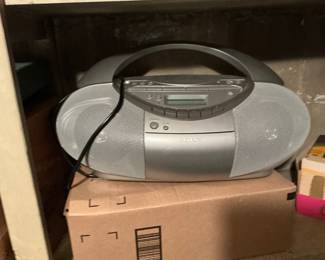 Sony CFD-S01 Boombox CD Player Radio