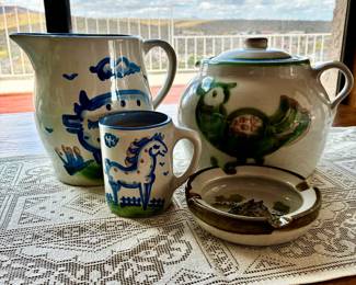 MA Hadley Pottery