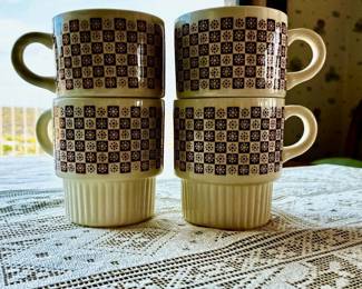MCM set of 4 McCoy stackable cups, brown-beige pattern. SOLD AS SET