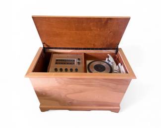 13 VintageGeneralElectricConsoleStereoRecordPlayerwRadio