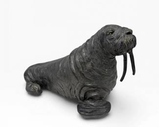 51 LargeWalrusPotterySculpturewTexturedDarkFinish