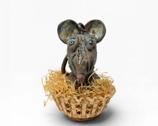 59 HandcraftedPotteryMouseSculpturewBasketFolkArtStyle