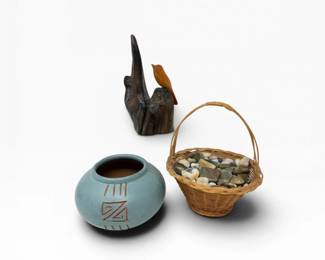 70 VintageWoodBirdCarvingTealPotteryBowlStoneBasket