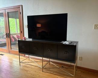 Console $300