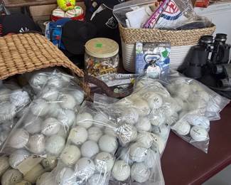LOTS of golf balls