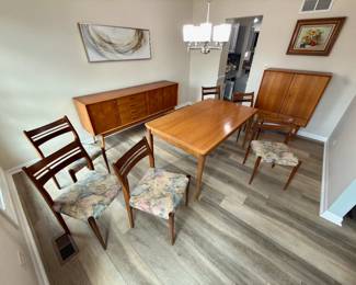 Vintage mid-century modern furniture