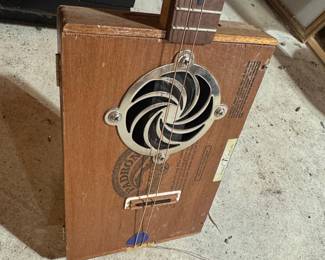 Padrn String Cigar Box Guitar second image