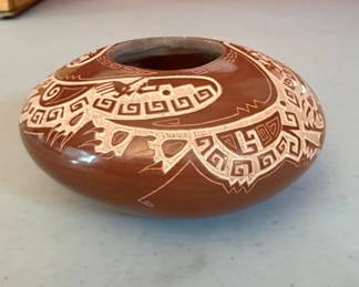 Karen Naranjo Pottery Vessel second image