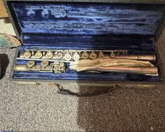 Vintage W.T. Armstrong Student Flute With Case