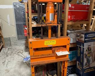 Ton Hydraulic Shop Press, Model