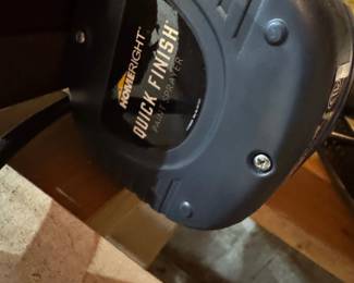 HomeRight Quick Finish Paint Sprayer second image