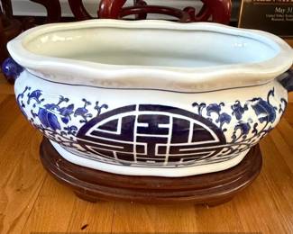 The Bombay Company Blue and White Porcelain Planter