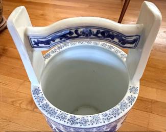 Blue and White Porcelain Umbrella Stand with Handle second image