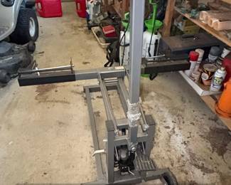 Pittsburgh lb Capacity High Lift Riding Mower or ATV Jack third image