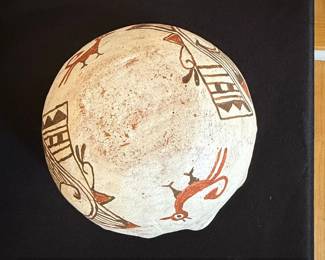 Mimbres Style Scalloped Rim Bowl with Bird Motif second image