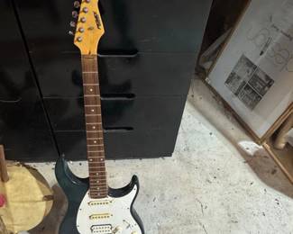 Peavey Raptor Plus EXP Electric Guitar