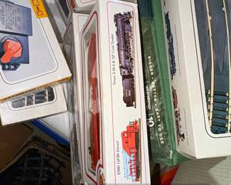 Bachmann HO Scale EMD GP Diesel Locomotive and M.S.t.L. Hopper Car second image
