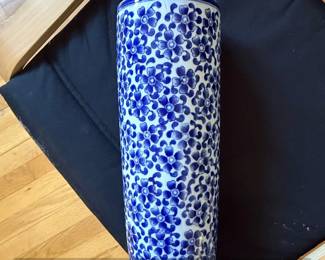 Blue and White Floral Ceramic Umbrella Stand