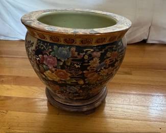 Vintage Japanese Satsuma Porcelain Fish Bowl Planter with Wooden Stand