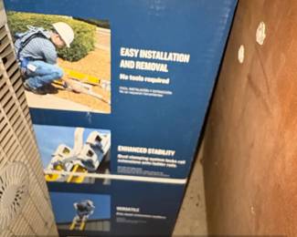 Werner WalkThru Extension Ladder Safety Accessory third image
