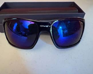 Oakley Valve Sunglasses
