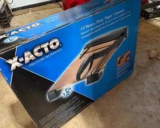 XACTO Heavy Duty Paper Trimmer second image