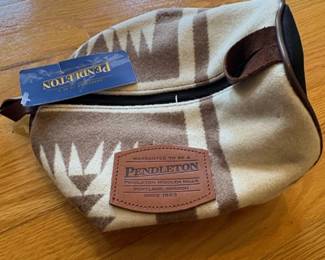 Pendleton Woolen Mills Wash Bag