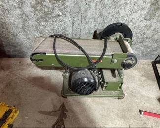 Central Machinery x Belt and Disc Sander