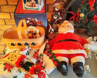 Vintage Santa, Misc Christmas Decor 