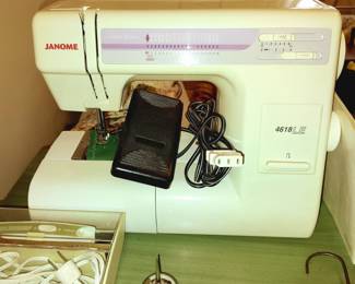 Janome 4618 Sewing Machine 