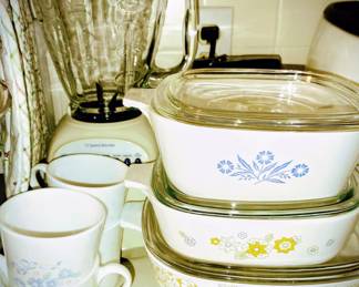 Vintage Corning Ware Yellow Floral Bouquet, Cornflower Casserole Dish.