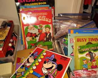 Wooden Puzzles Vintage Childrens Books. 