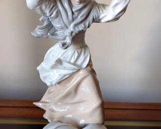 Zaphir Spanish Made Porcelain Statuette, 10" Tall