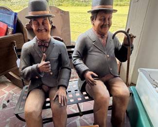 Laurel and Hardy bench statues