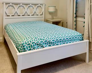 Pottery Barn Teen Full Bed