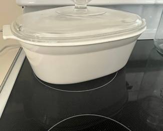 CorningWare French White Oval Casserole Dish with Glass Lid