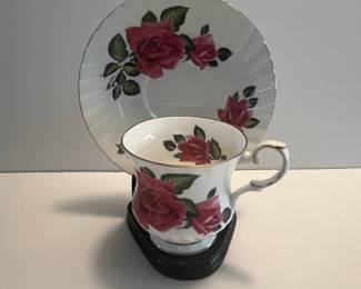 Royal Albert "Old Country Roses" Teacup and Saucer