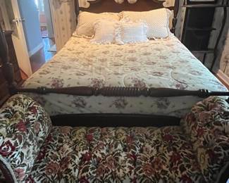 Four-Poster Bed with Floral Upholstered Bench
